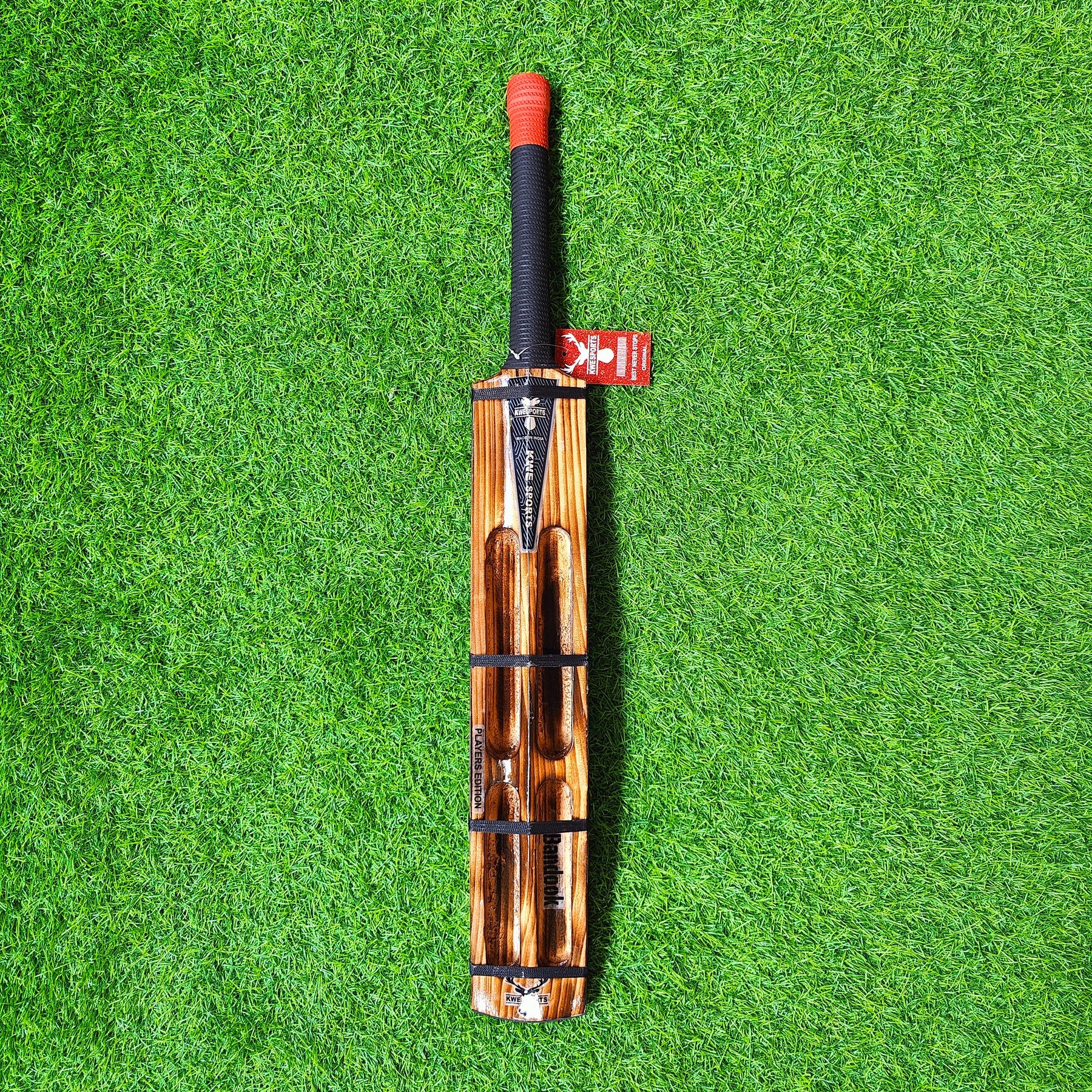 Kwesports Bandook Burn Player Edition - Hard Tennis Bat